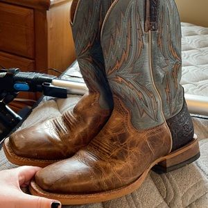 Men’s ARIAT boots